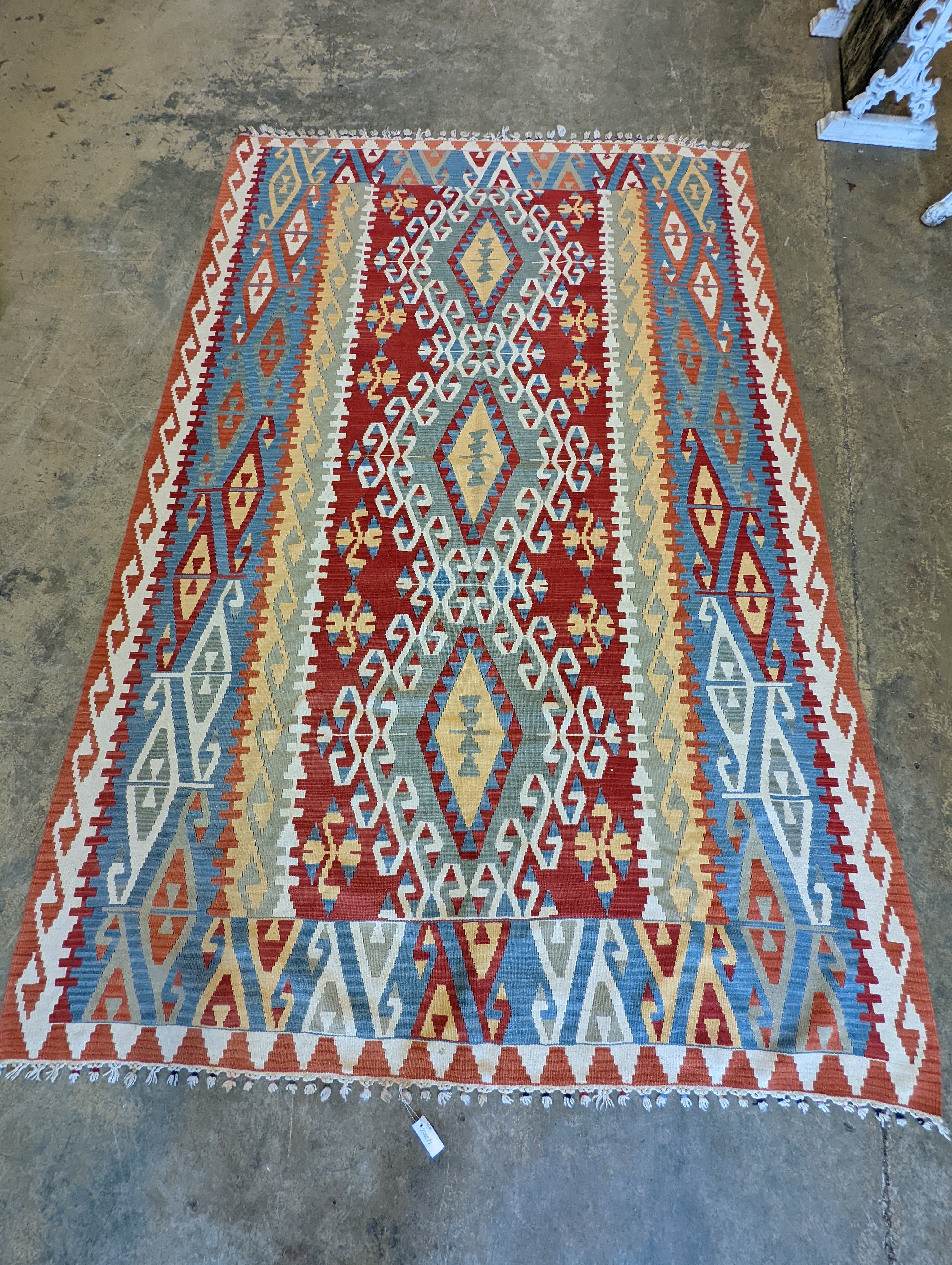 A Kelim flat weave carpet, 140 x 210cm